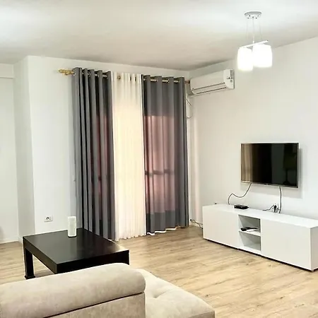 Family-friendly 2-br In Apartment *
